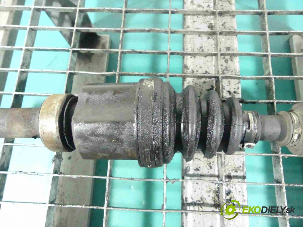 Nissan Tiida 1.5 dci 106 HP manual 78 kW 1461 cm3 5- poloos pravé 39100 (Poloosy)