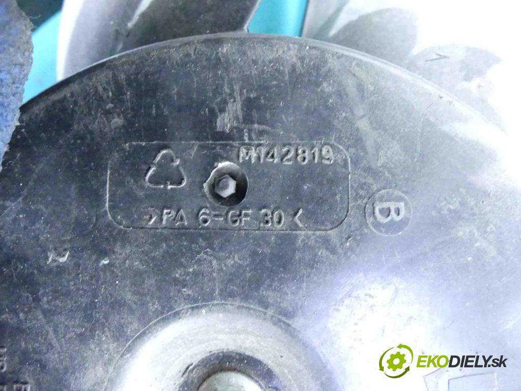 Ford B-Max 1.5 TDCI 75 HP manual 55 kW 1499 cm3 5- Ventilátor chladiča