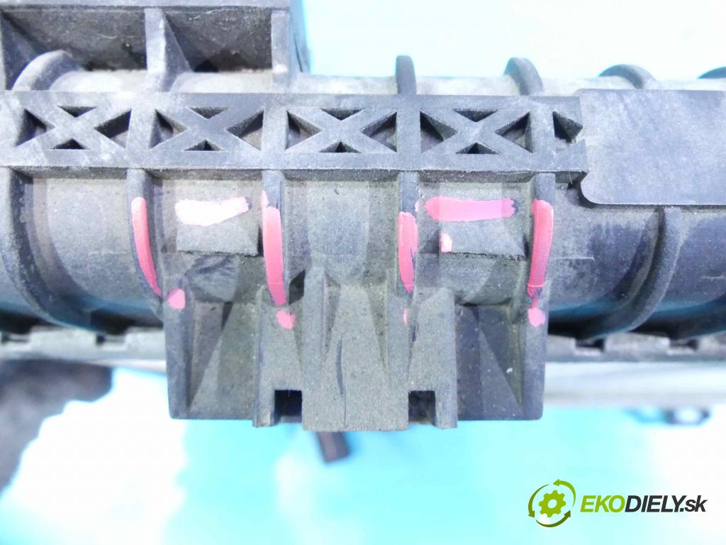 Ford B-Max 1.5 TDCI 75 HP manual 55 kW 1499 cm3 5- chladič  (Chladiče)