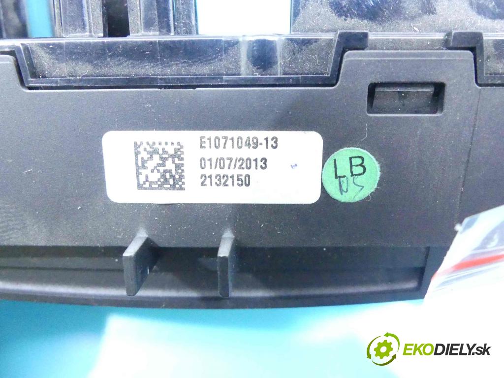 Ford B-Max 1.5 TDCI 75 HP manual 55 kW 1499 cm3 5- panel kúrenia