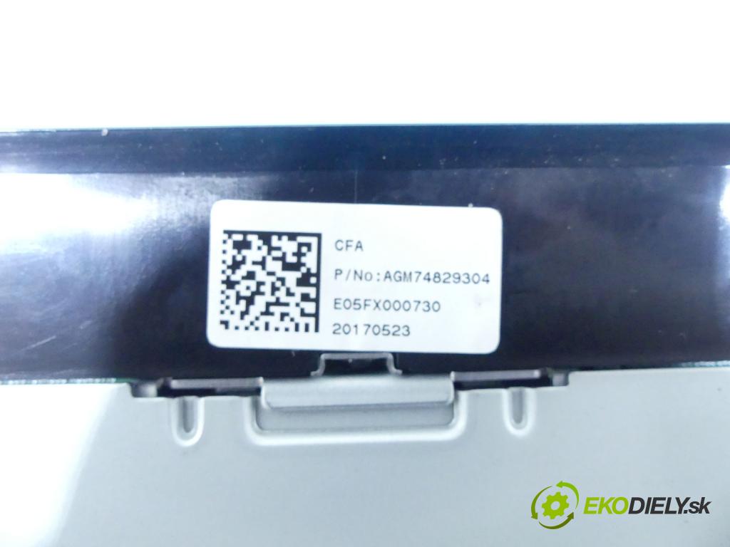 Skoda Fabia III 2014- 1.0 MPI 60 HP manual 44 kW 999 cm3 5- Radio továreň: 6V0035867E