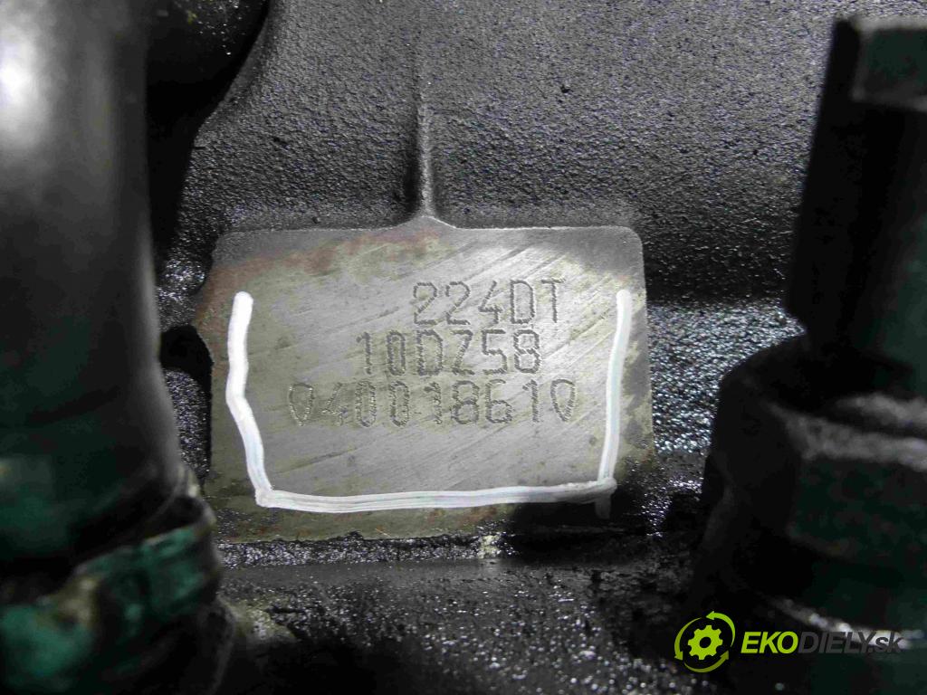 Land rover Freelander II 2006-2014 2.2 TD4 160 hp manual 118 kW 2179 cm3 5- motor diesla 224DT