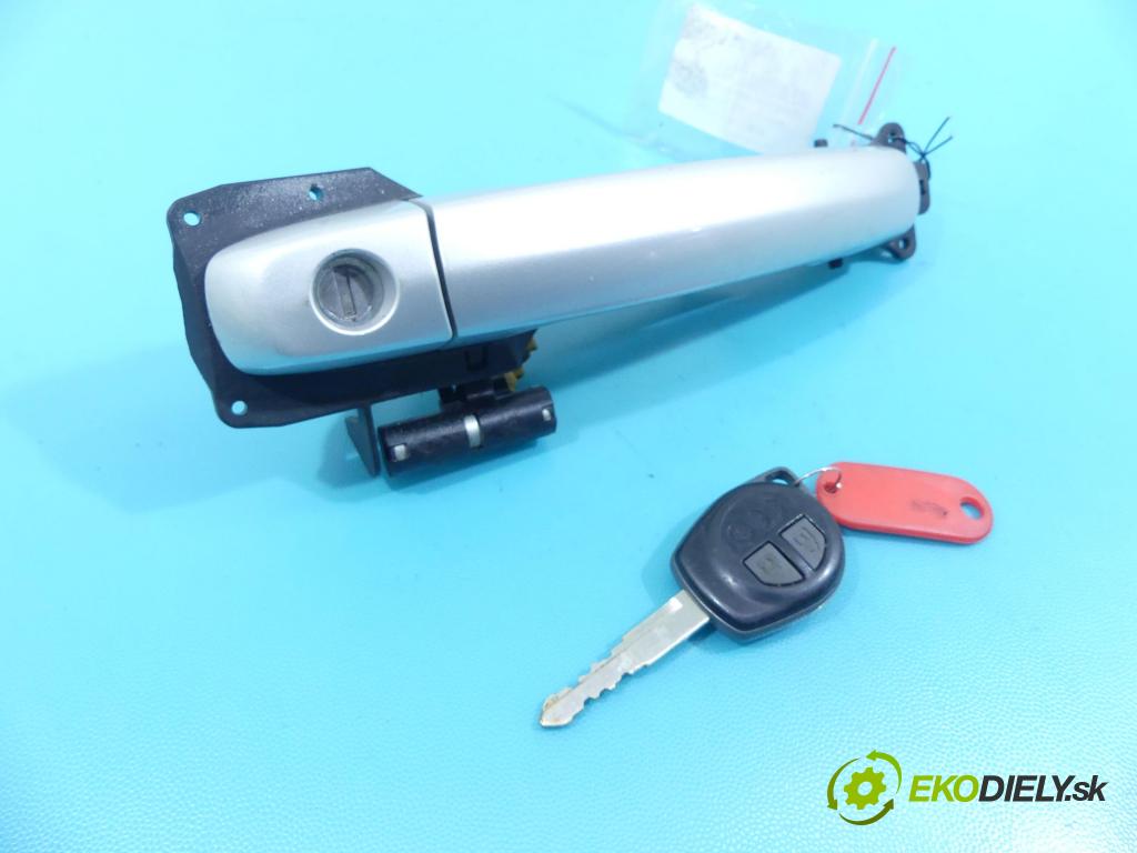 Suzuki Swift Mk6 2005-2010 1.3 16V 84KM manual 62 kW 1298 cm3 5- rukoväť predné ľavé mimo:  (Vonkajšie predné ľavé)