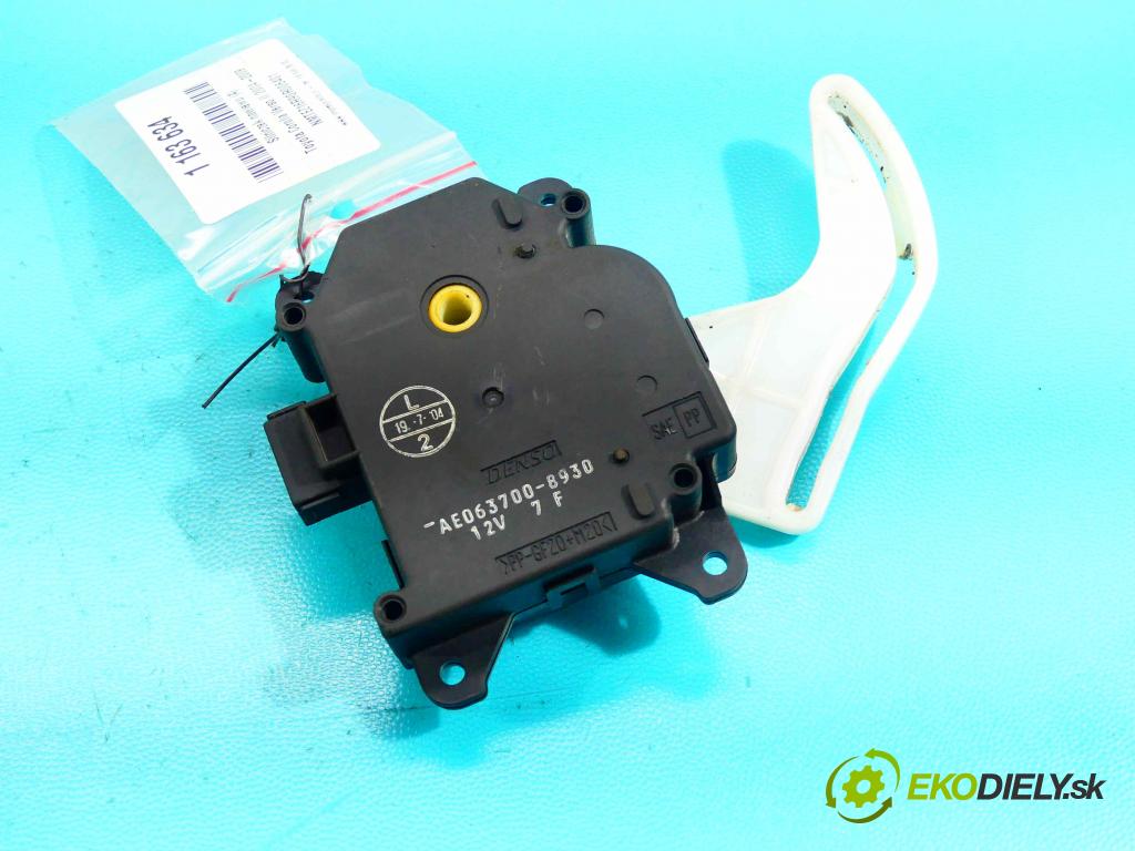 Toyota Corolla Verso II 2004-2009 1.6 VVT-i 110 hp manual 81 kW 1598 cm3 5- motorek topení AE063700-8930