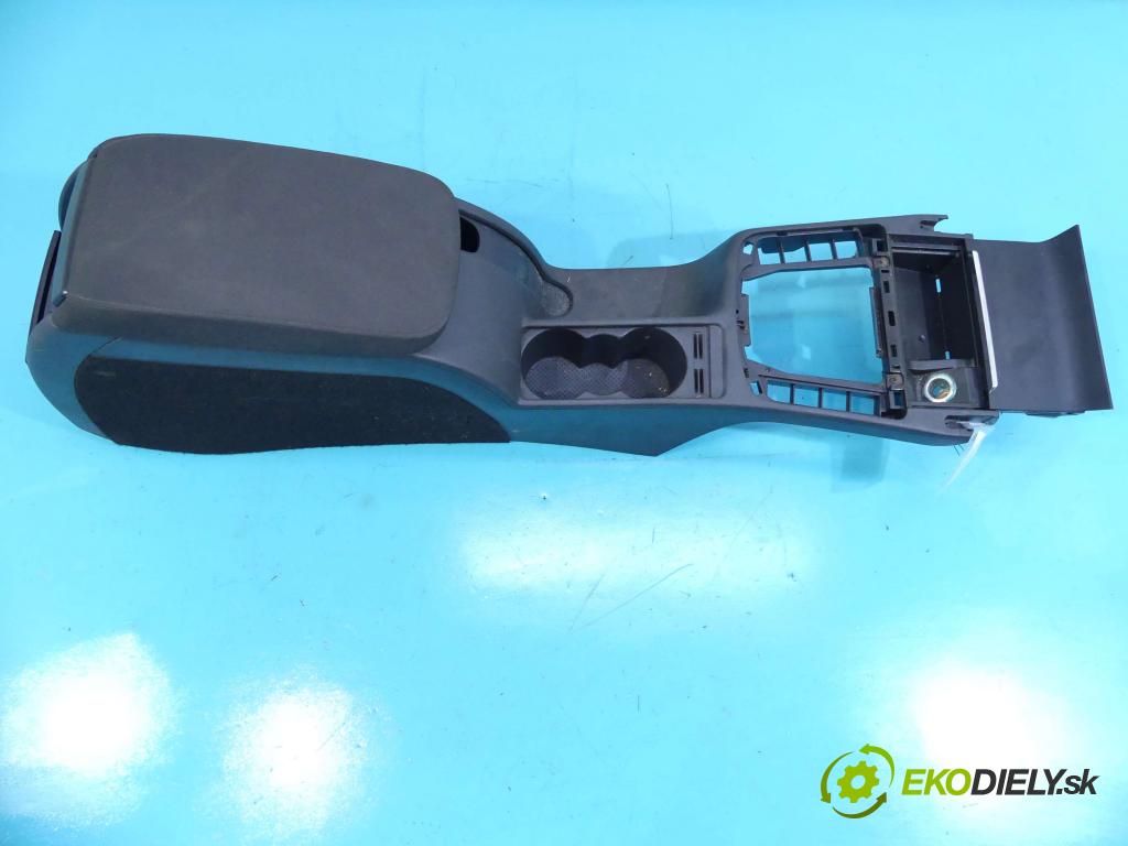 Skoda Superb II 2008-2015 2.0 tdi 170 HP automatic 125 kW 1968 cm3 5- operadlo 3T0863241E (Lakťové opierky)