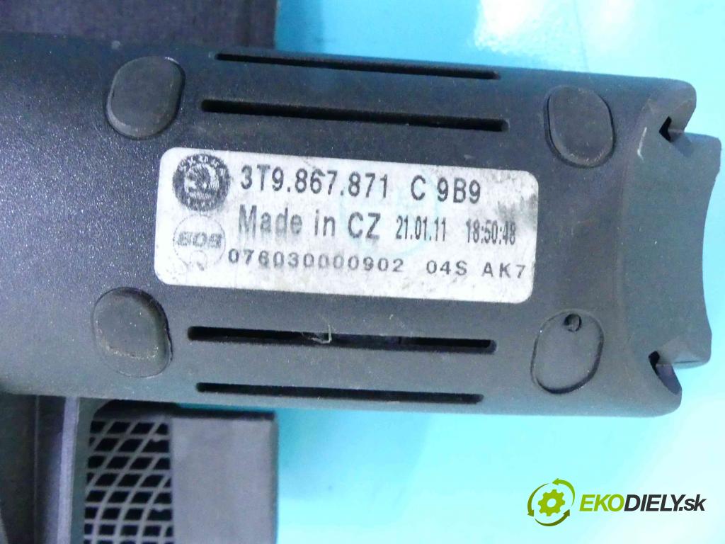Skoda Superb II 2008-2015 2.0 tdi 170 hp automatic 125 kW 1968 cm3 5- roleta 3T9867871C (Rolety kufru)
