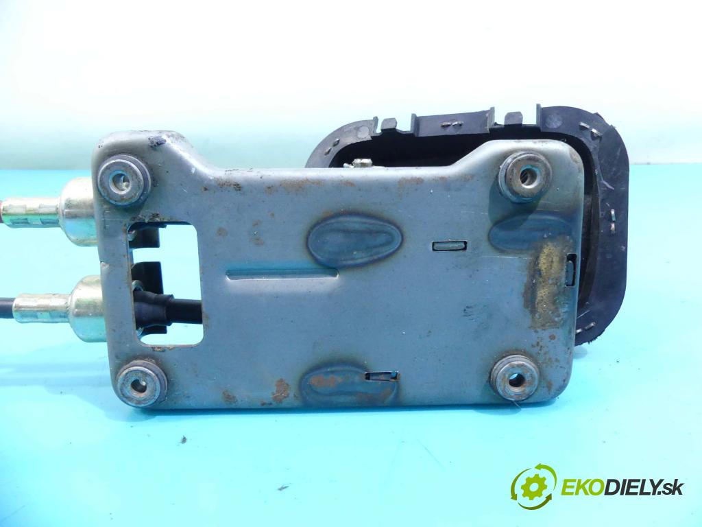 Daewoo Matiz 0.8b 51KM manual 37,5 kW 796 cm3 5- Páka: Změny: stupeň,rýchlosť  (Rýchlostné páky / kulisy)