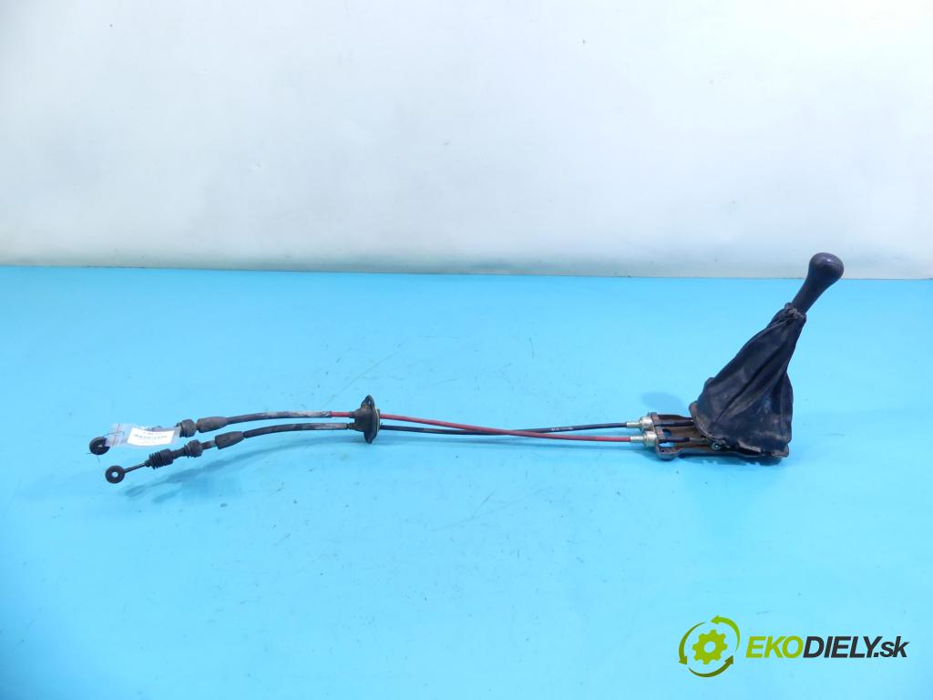 Daewoo Matiz 0.8b 51KM manual 37,5 kW 796 cm3 5- Páka: Změny: stupeň,rýchlosť  (Rýchlostné páky / kulisy)