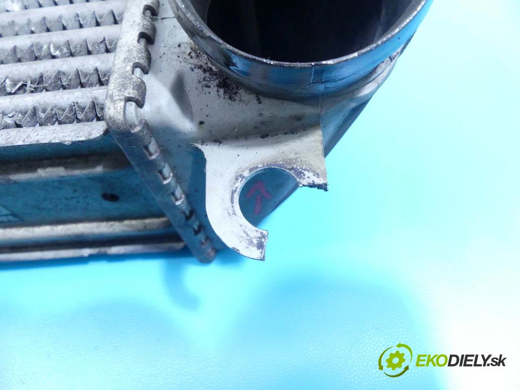 Vw Bora 1.9 TDI 90 hp manual 66 kW 1896 cm3 4- Intercooler 1J0145805 (Chladiče nasávaného vzduchu (intercoolery))