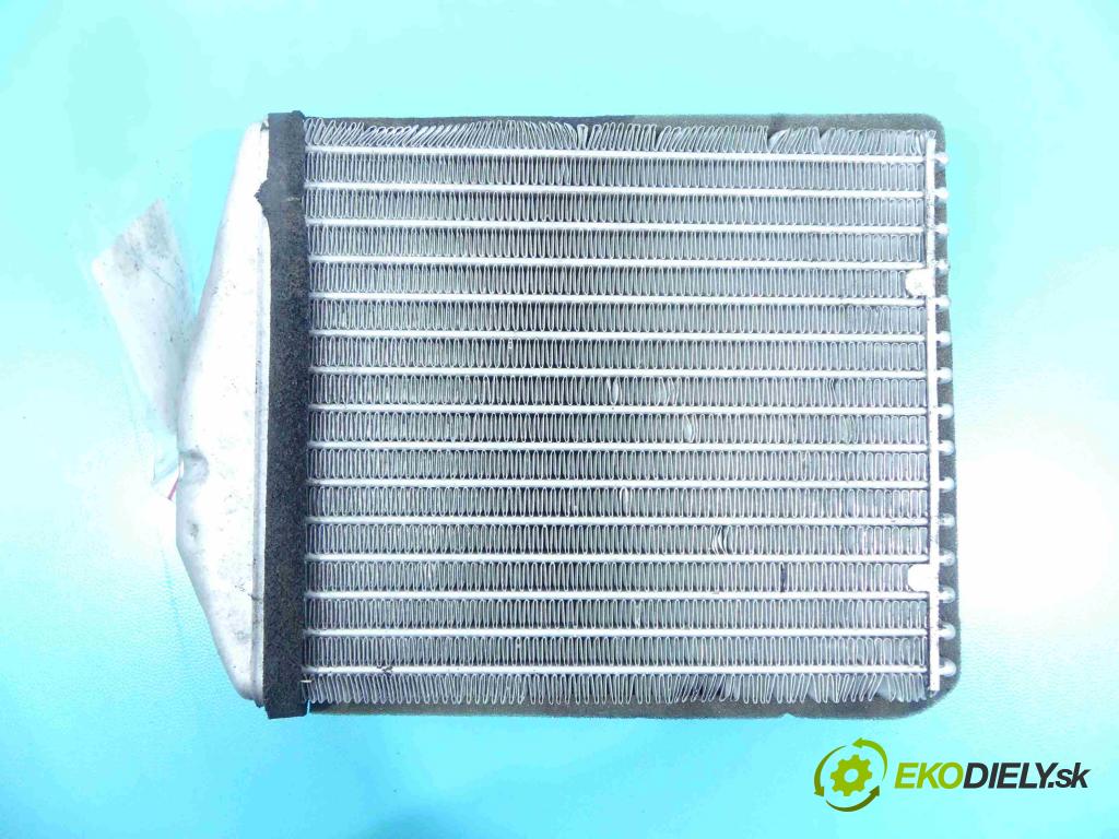 Cadillac BLS 05-10 2.0 T 175 HP manual 129 kW 1998 cm3 4- radiator  (Radiátory kúrenia)