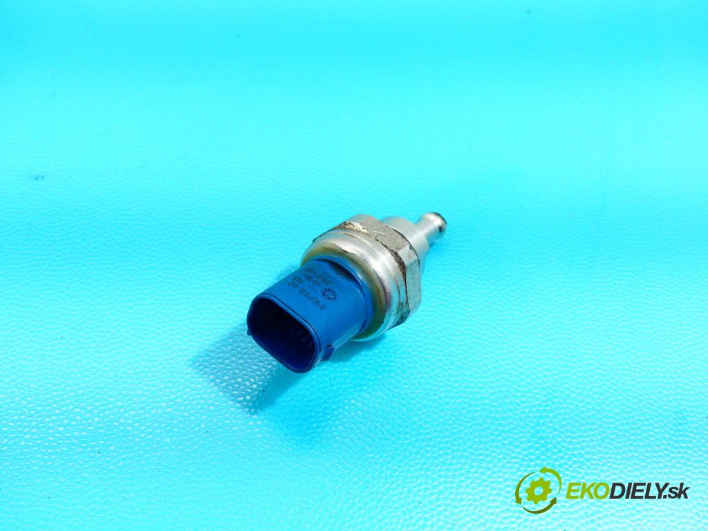 Nissan Pulsar 1.5 DCI 110 hp manual 81 kW 1461 cm3 5- snímač tlaku 51CP33-02 (Snímače tlaku)