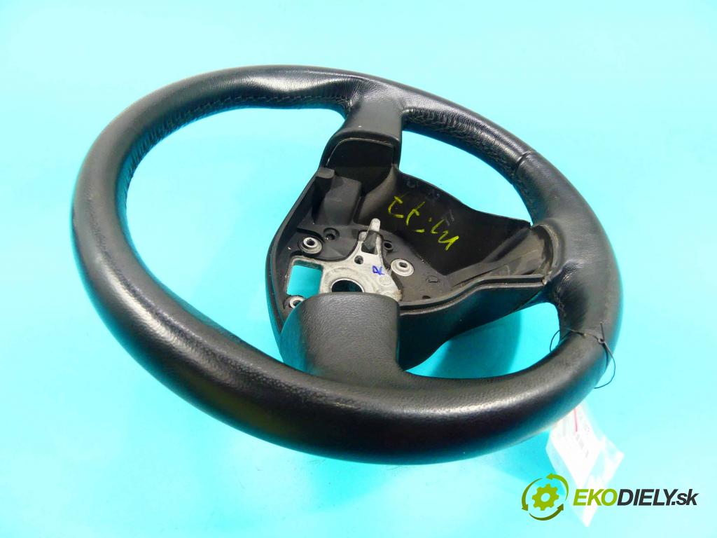 Seat Altea 1.9 tdi 105 HP manual 77 kW 1896 cm3 5- volant 5P0419091AD (Volanty)