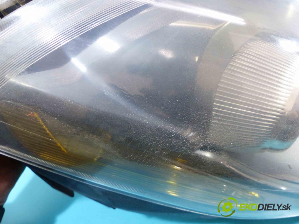 Fiat Croma II 2005-2010 1.9 JTD 120 HP manual 88 kW 1910 cm3 5- Reflektor: pravý 51816980 (Pravé)