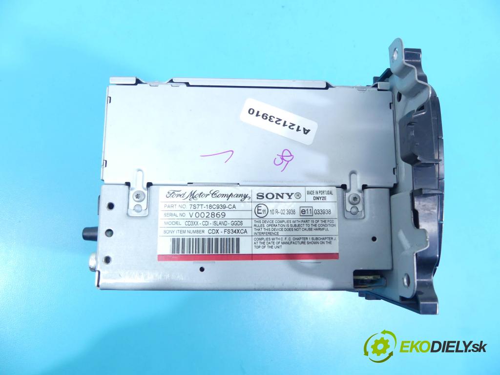 Ford Mondeo Mk4 2007-2014 2.0 16V 145 HP manual 107 kW 1999 cm3 5- Radio továreň: 7S7T-18C939-CA