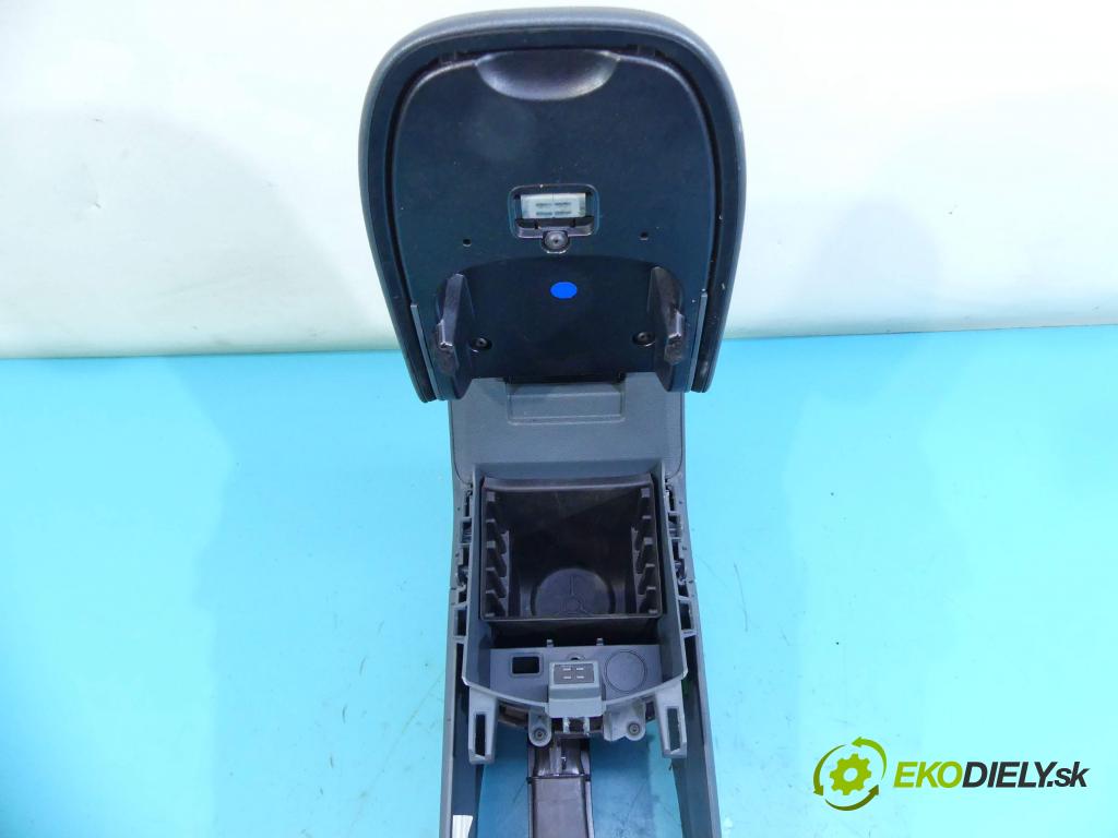 Ford C-Max II 2010-2019 1.6 tdci 116 HP manual 85 kW 1560 cm3 5- operadlo  (Lakťové opierky)