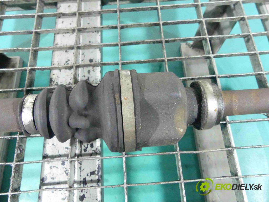 Peugeot 308 I 2007-2013 1.6 HDI 109 HP manual 80 kW 1560 cm3 5- poloos pravé  (Poloosy)