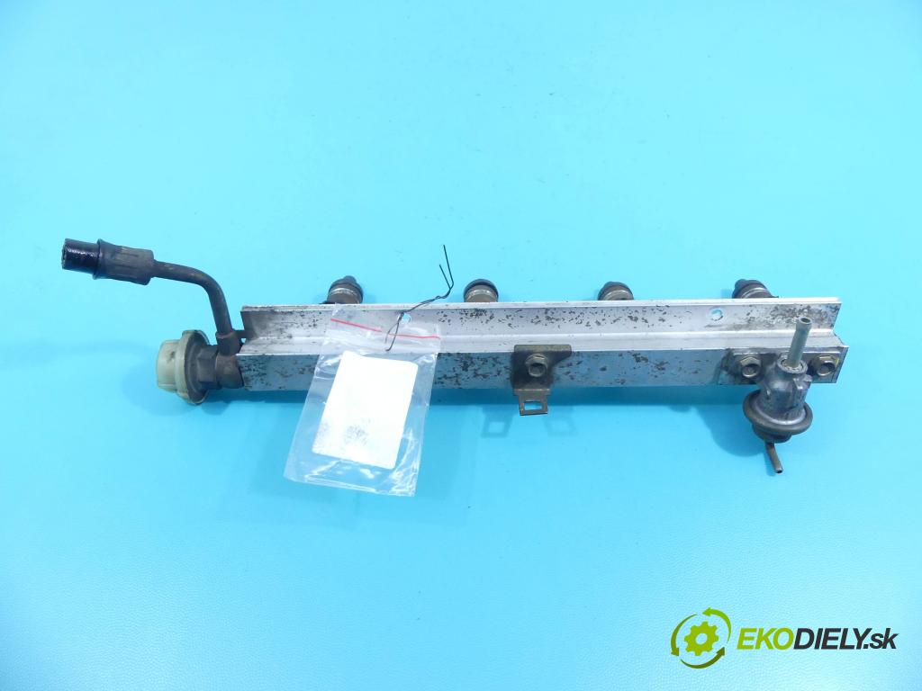 Honda Civic VI 1995-2001 1.4 16V 90 HP manual 66 kW 1396 cm3 5- vstrek (Vstrekovače)