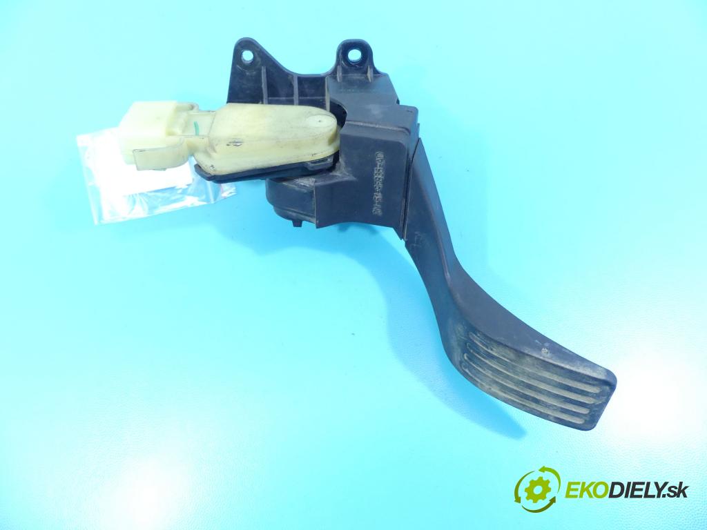 Ford Focus Mk1 1998-2004 1.8 TDCI 101 hp manual 74 kW 1753 cm3 5- pedály 2M51-9F836-AD (Pedály)