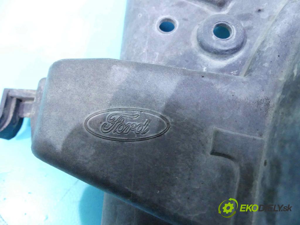 Ford Focus Mk1 1998-2004 1.8 16V 116 HP manual 85 kW 1796 cm3 5- Ventilátor chladiča