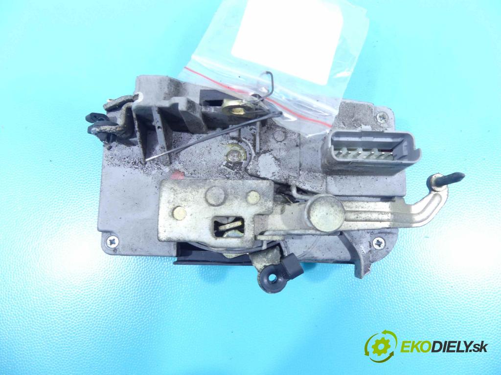 Lancia Phedra 2002-2010 2.2 jtd 128 hp manual 94 kW 2179 cm3 5- zámek přední levý