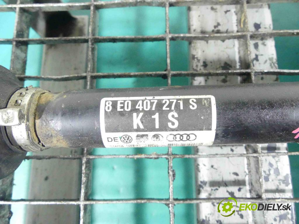 Audi A4 B6 2000-2004 1.9 TDI 131 HP manual 96 kW 1896 cm3 4- poloos ľavé 8E0407271S (Poloosy)