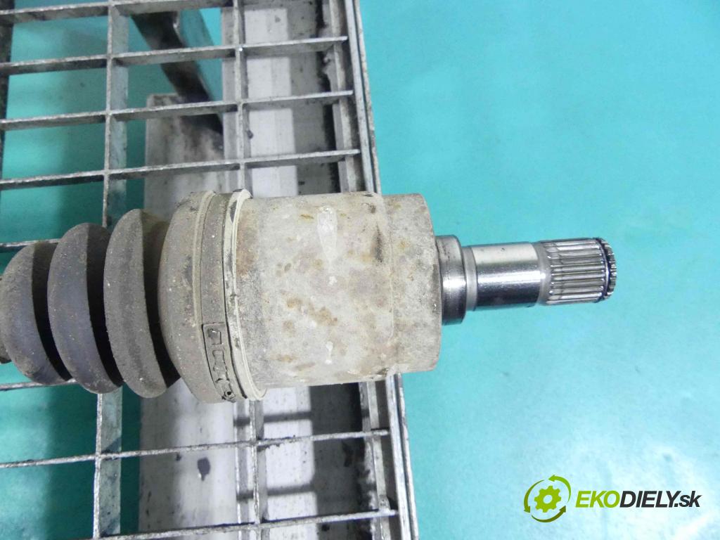 Honda Civic VII 2000-2006 1.6 16V 110 HP manual 81 kW 1590 cm3 4- poloos ľavé  (Poloosy)