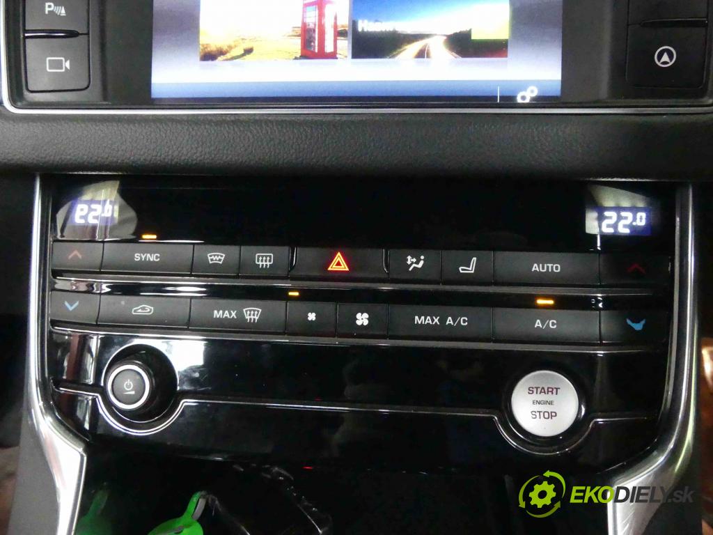Jaguar XF II 2015- 2.0d 179KM automatic 132 kW 1999 cm3 4- panel kúrenia GX63-18C858-HD