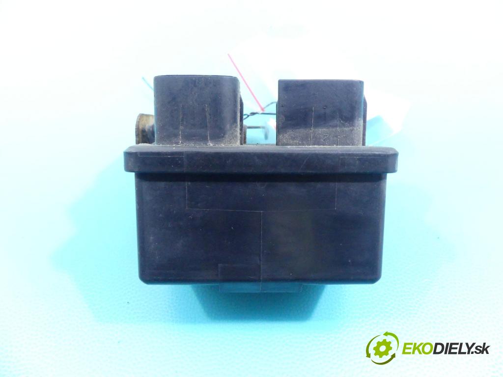 Subaru Legacy V 2009-2014 2.0 boxer 150 HP manual 110 kW 1998 cm3 5- Relé: 86121AJ001 (Relé)