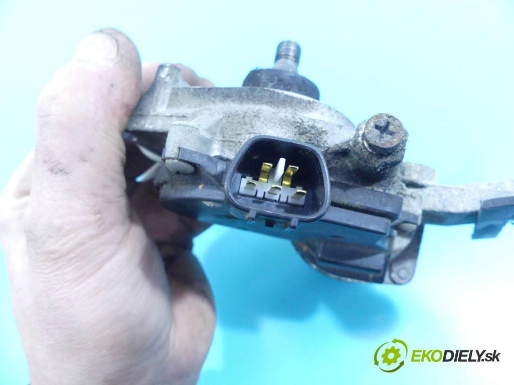 Subaru Legacy V 2009-2014 2.0 boxer 150 HP manual 110 kW 1998 cm3 5- motor stieračov predné
