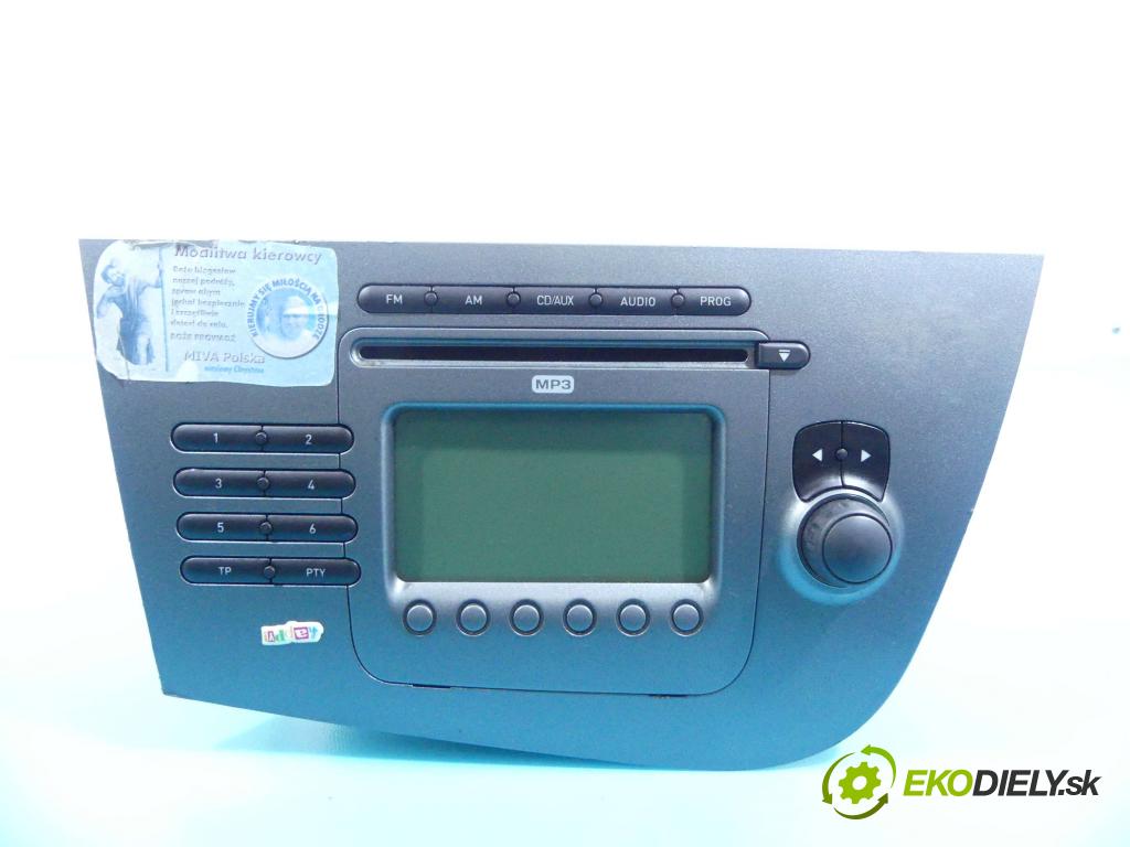 Seat Leon II 2005-2012 1.9 TDI 105 hp manual 77 kW 1896 cm3 5- Radio továrna: 1P1035186B