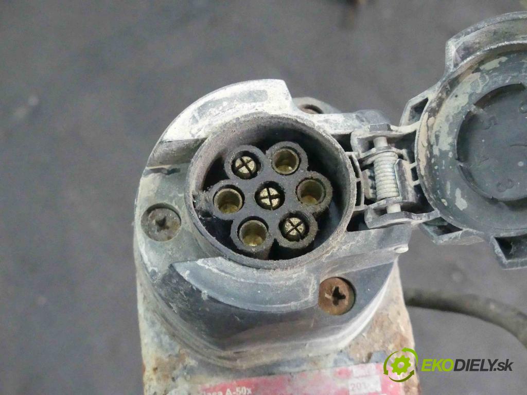 Lancia Zeta 1994-2002 2.1 td 109 hp manual 80 kW 2088 cm3 5- oko tažné