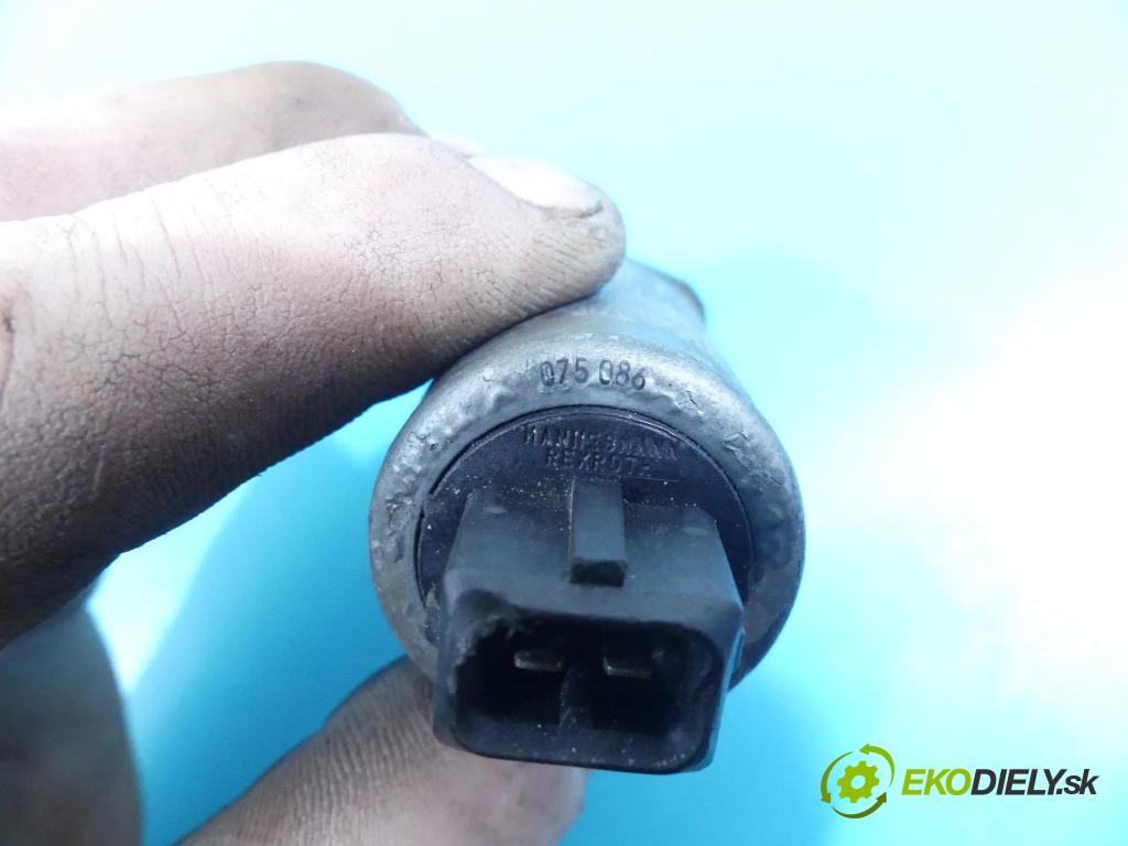 Bmw 5 E39 1996-2003 2.8 R6 193 HP automatic 142 kW 2793 cm3 4- snímač časovanie načasovanie 11361432532