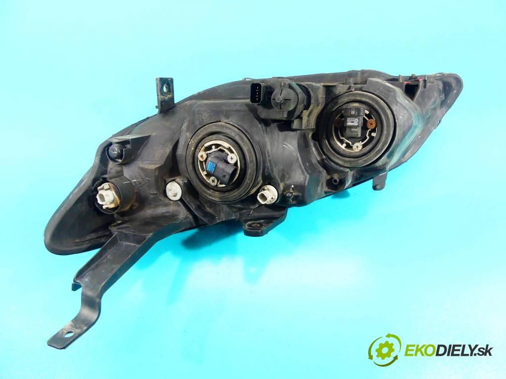 Honda Civic VII 2000-2006 1.7 16v 120 HP manual 88 kW 1668 cm3 2- Reflektor: pravý  (Pravé)