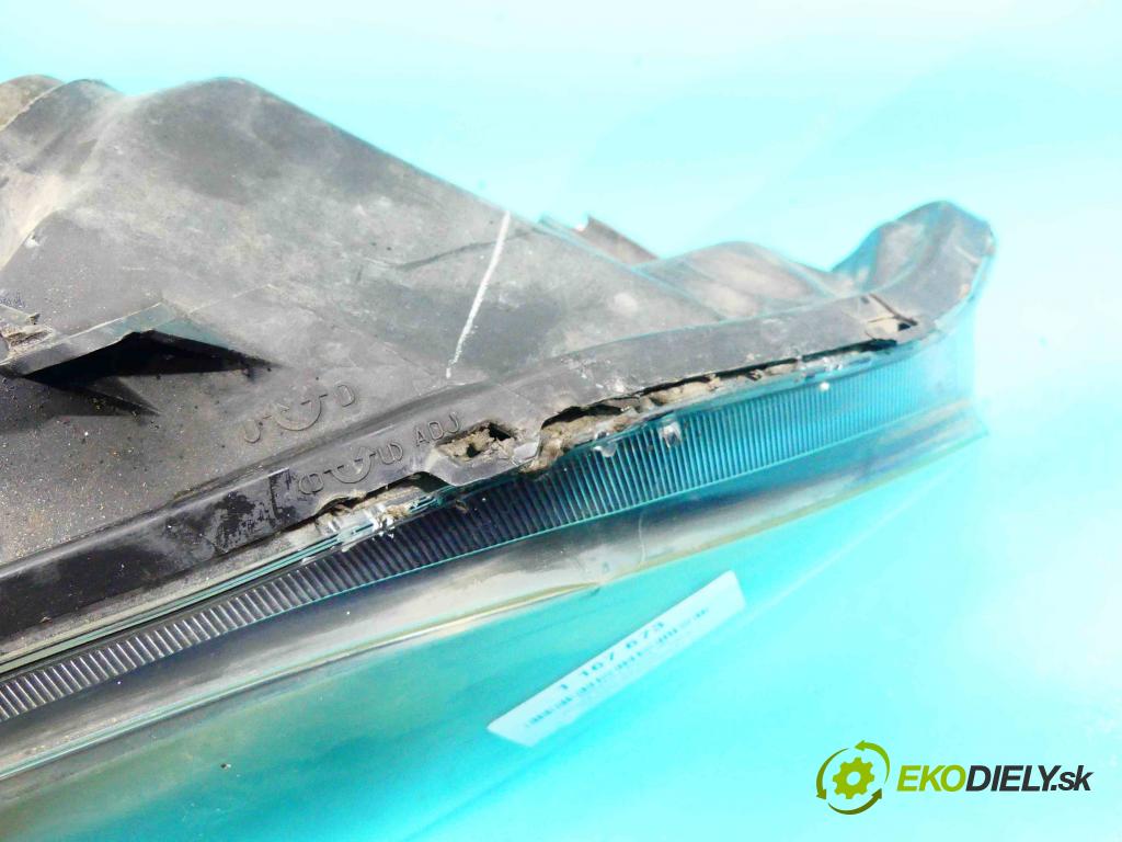 Honda Civic VII 2000-2006 1.7 16v 120 HP manual 88 kW 1668 cm3 2- Reflektor: pravý  (Pravé)