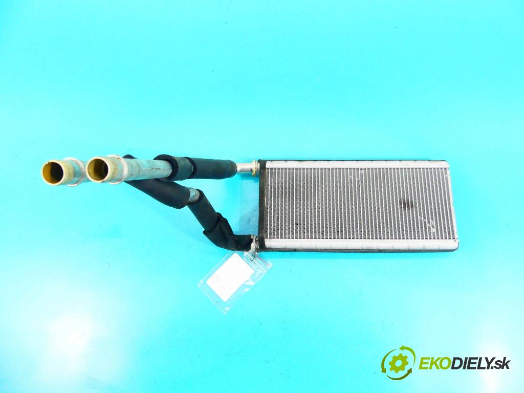 Jaguar XF II 2015- 2.0d 179KM automatic 132 kW 1999 cm3 4- radiator  (Radiátory kúrenia)