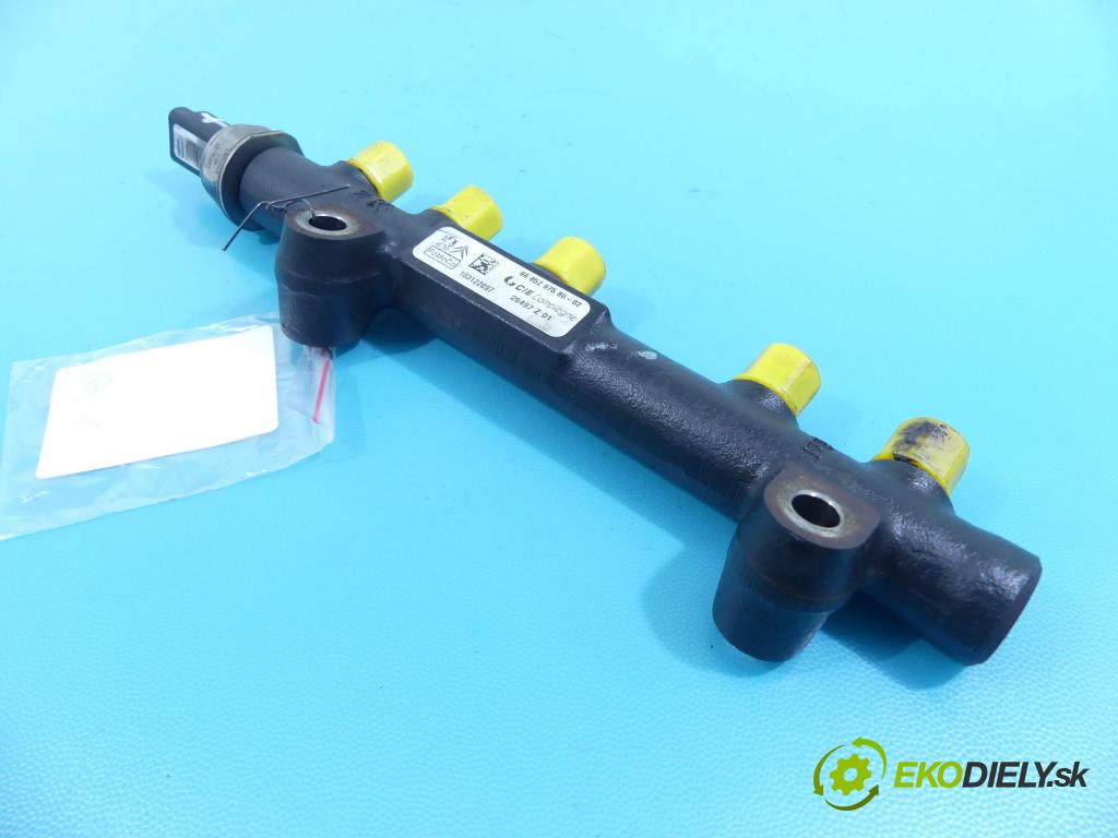 Peugeot 308 I 2007-2013 1.6 hdi 92 HP manual 68 kW 1560 cm3 5- lišta vstrekovacia 9685297580-02 (Vstrekovacie lišty)