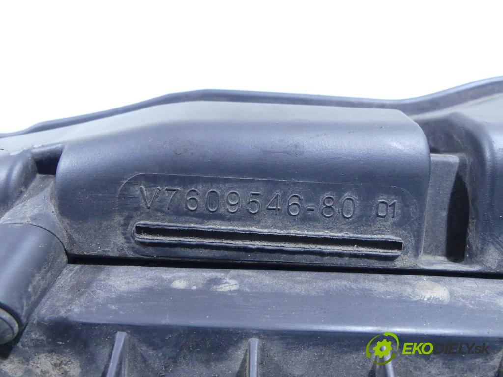 Citroen C4 Picasso I 2006-2013 1.6 16v VTI 120 hp manual 88 kW 1598 cm3 5- obal filtra vzduchu V760954680 (Kryty filtrů)