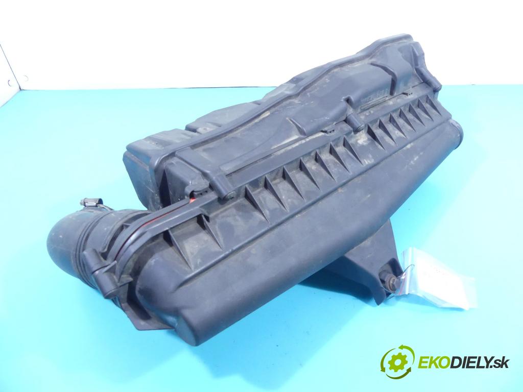 Citroen C4 Picasso I 2006-2013 1.6 16v VTI 120 hp manual 88 kW 1598 cm3 5- obal filtra vzduchu V760954680 (Kryty filtrů)