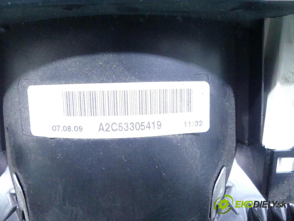 Mercedes GLK X204 2008-2015 2,2.0 cdi 170 HP automatic 125 kW 2143 cm3 5- prístrojovka/ budíky A2C53372292 (Prístrojové dosky, displeje)