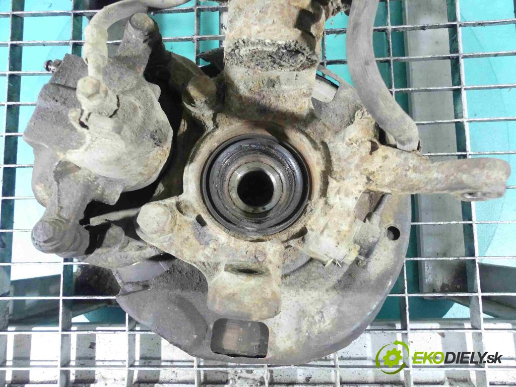 Nissan Primera P11 1996-2002 2.0 16v 116 HP manual 85 kW 1998 cm3 5- náboj pravé  (Náboje)