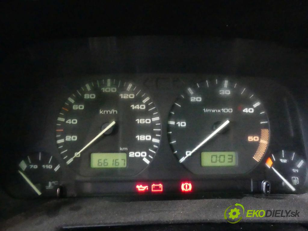Vw Polo III 6N 1994-2001 1.9 sdi 67KM manual 49 kW 1896 cm3 4- prístrojovka/ budíky  (Prístrojové dosky, displeje)