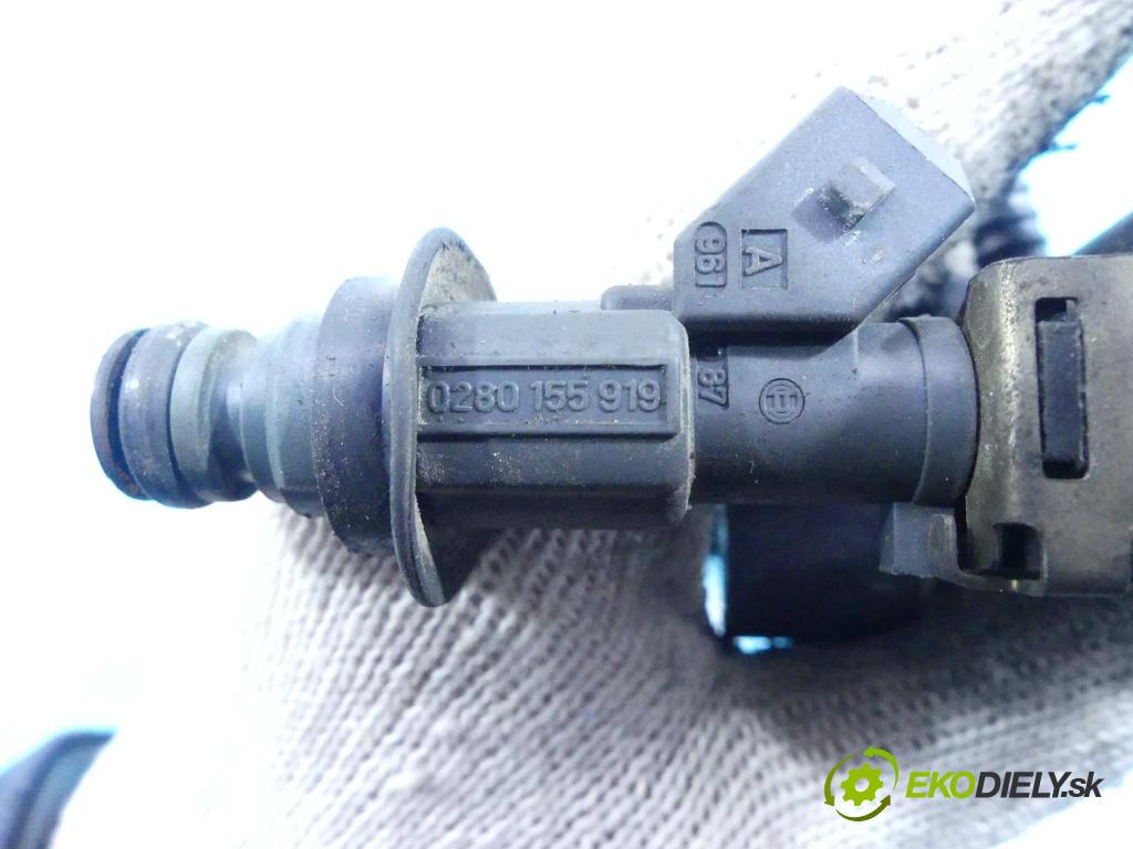 Seat Ibiza II 6K 1993-2002 1.4 mpi 60 HP manual 44 kW 1390 cm3 3- vstrek 030906031J (Vstrekovače)