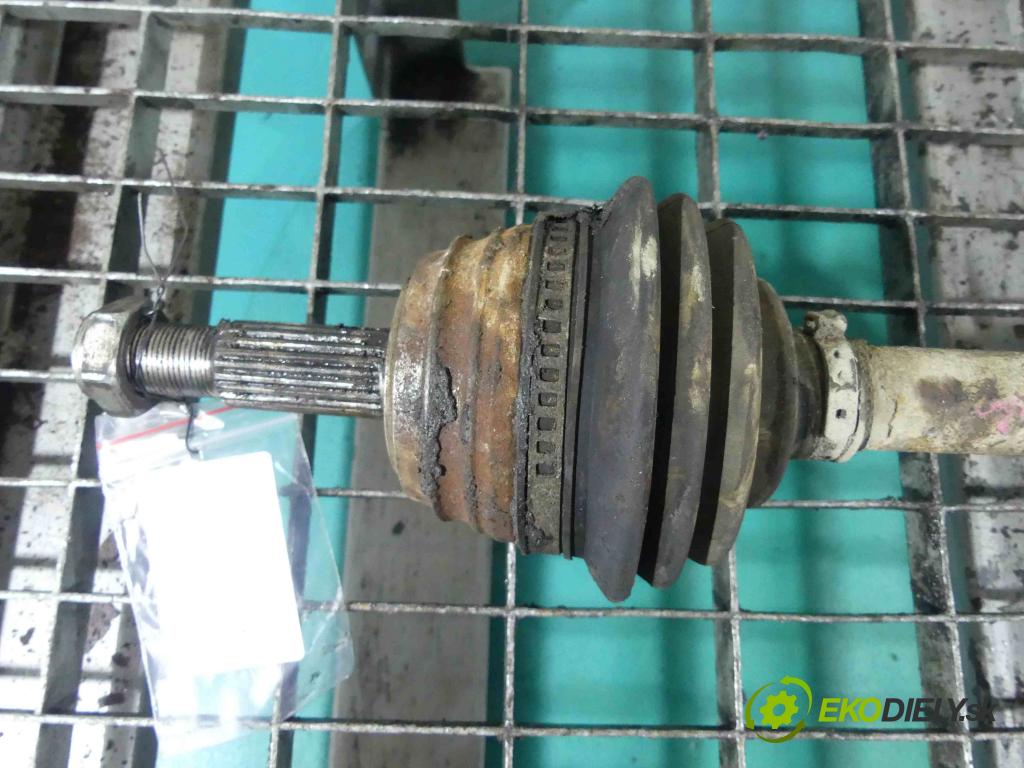 Seat Ibiza II 6K 1993-2002 1.4 mpi 60 HP manual 44 kW 1390 cm3 3- poloos ľavé  (Poloosy)