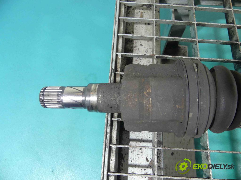 Opel Corsa D 2006-2014 1,3.0 cdti 90 HP manual 66 kW 1248 cm3 3- poloos pravé  (Poloosy)