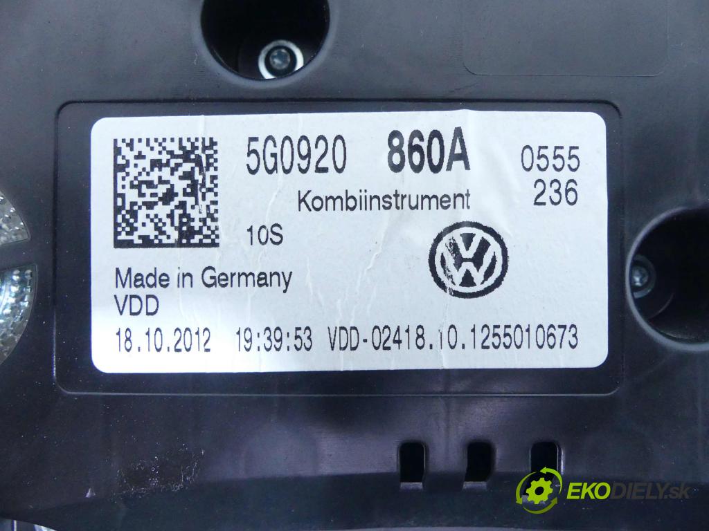 Vw Golf VII 2012-2020 1.6 tdi 105 HP manual 77 kW 1598 cm3 3- prístrojovka/ budíky 5G0920860A (Prístrojové dosky, displeje)