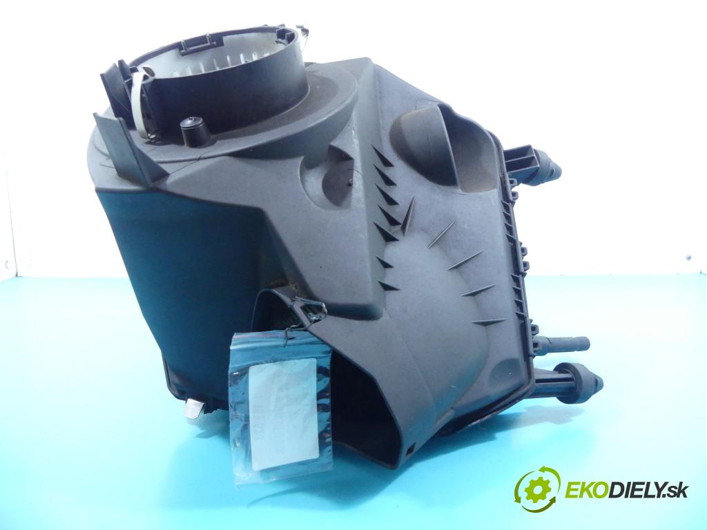 Audi A6 C6 2004-2011 2.7 tdi 179KM manual 132 kW 2698 cm3 4- obal filtra vzduchu 4F0133837H (Obaly filtrov vzduchu)