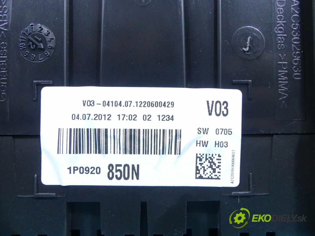 Seat Altea 1.6 tdi 105 HP manual 77 kW 1598 cm3 5- prístrojovka/ budíky 1P0920850N (Prístrojové dosky, displeje)