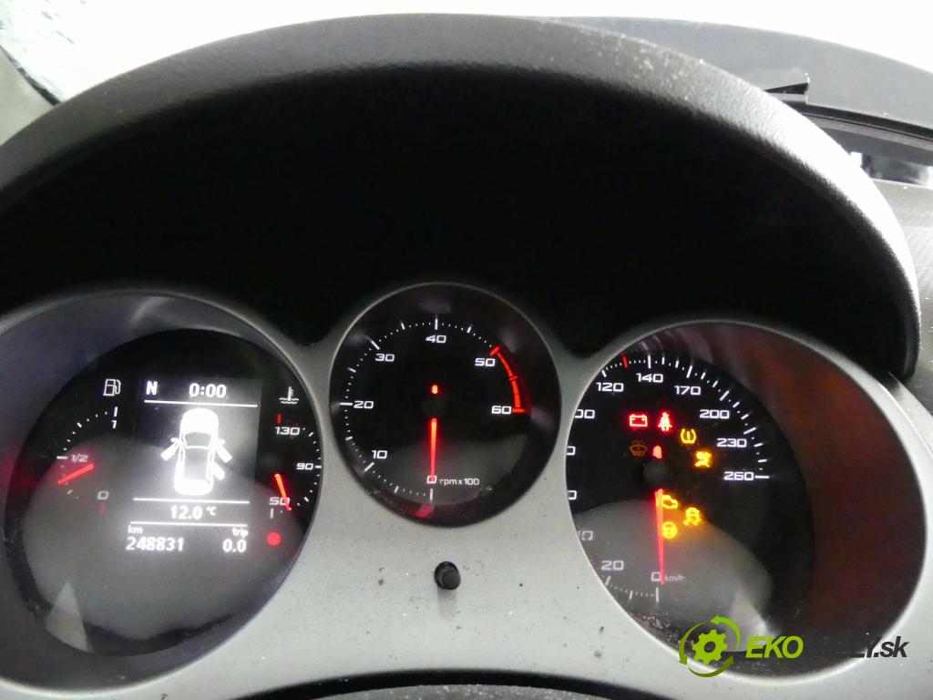 Seat Altea 1.6 tdi 105 HP manual 77 kW 1598 cm3 5- prístrojovka/ budíky 1P0920850N (Prístrojové dosky, displeje)