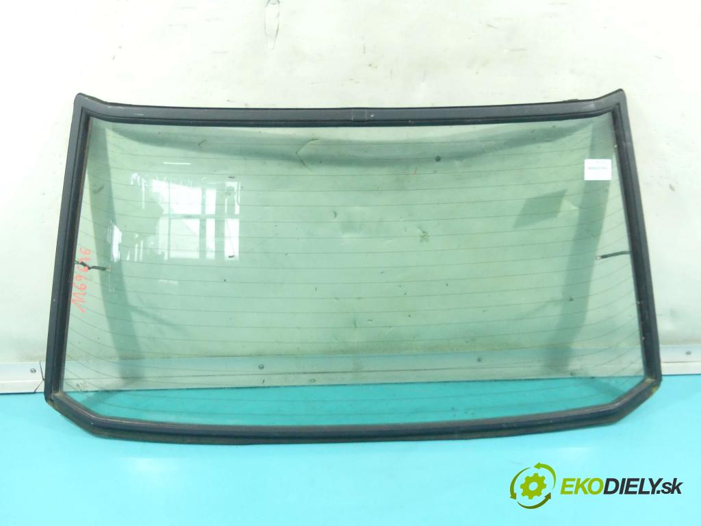 Mercedes 190 201 1.8 109 hp manual 80 kW 1797 cm3 4- sklo zadní  (Okna zadní)