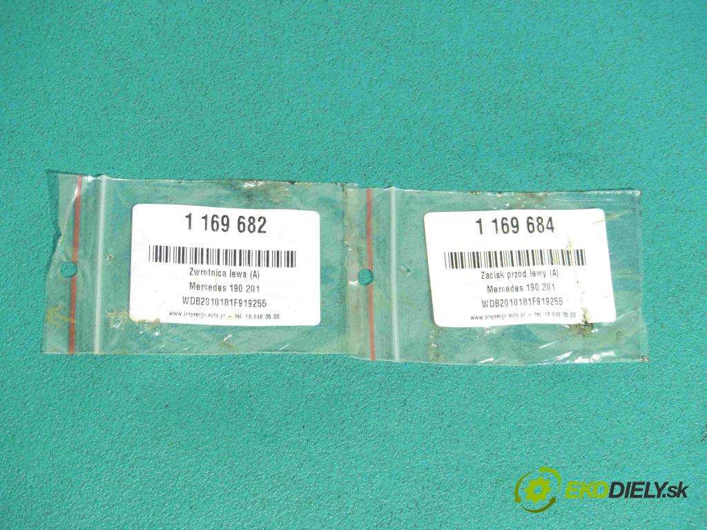 Mercedes 190 201 1.8 109 HP manual 80 kW 1797 cm3 4- náboj ľavé  (Náboje)